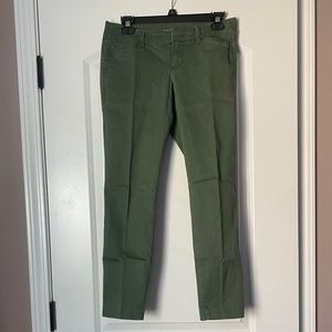 Old Navy Pixie Pant Army Green